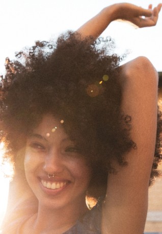 girl enjoys summer in Milano