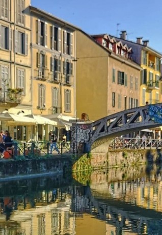 Festa della donna a Milano Navigli