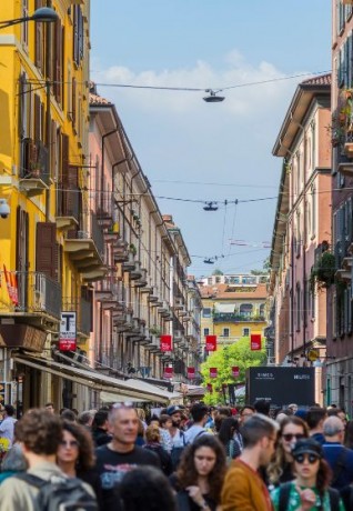 100 things to do during Milano design Week: visit Brera District. Pic: ©Chiara Venegoni