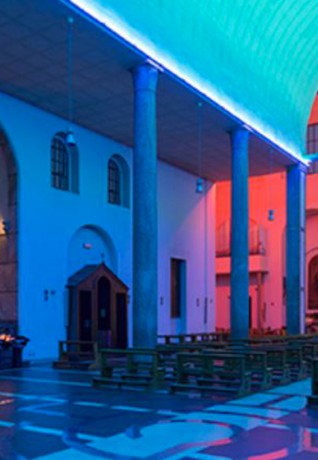 Dan Flavin, Untitled, 1997. Permanent installation at Santa Maria in Chiesa Rossa, Milan. Photo: Roberto Marossi