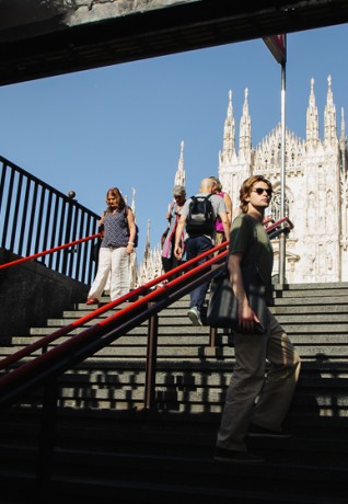 Uscita Metorpolitana Duomo Pic Joaquin Lopez