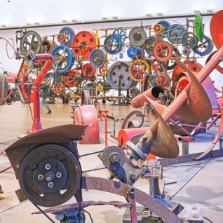 JEAN TINGUELY